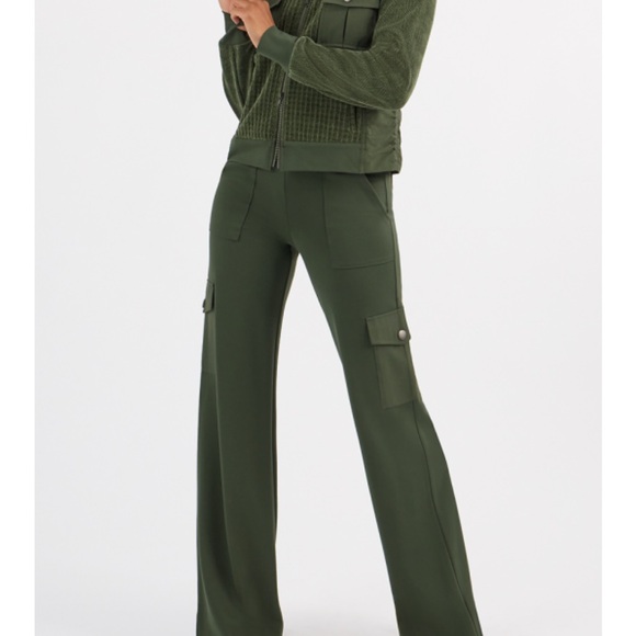 CAbi Olive Chargo Pants - Picture 9 of 9